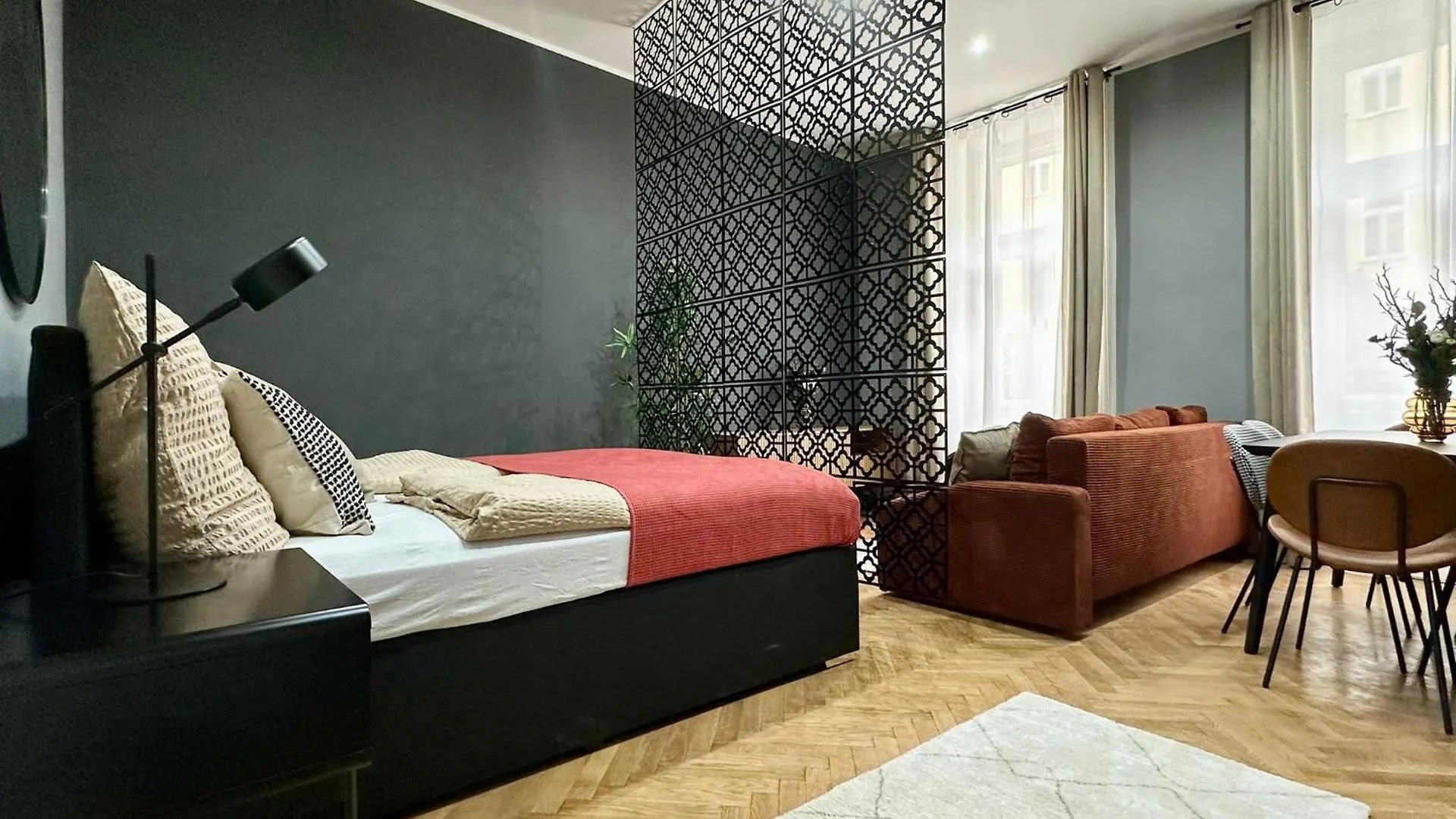 Stylish Und Zentral I 6 Minuten Zur U4 Friedensbruecke Vienna Apartment
