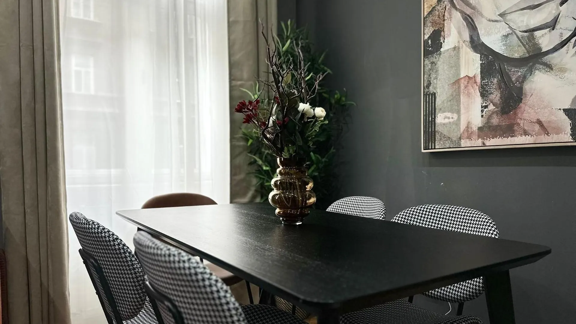 Apartment 8 Minuten Nach Augarten I 7 Minuten Zur Metro I Wlan Vienna Austria