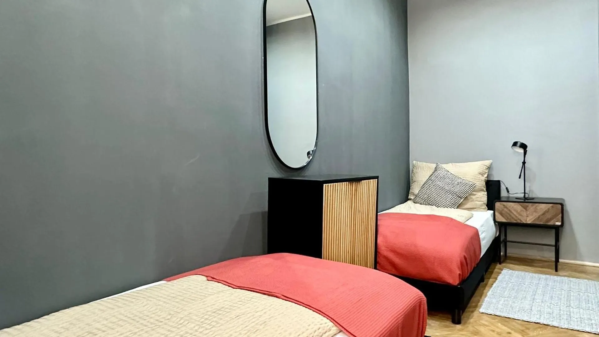 Apartment 8 Minuten Nach Augarten I 7 Minuten Zur Metro I Wlan Vienna Austria