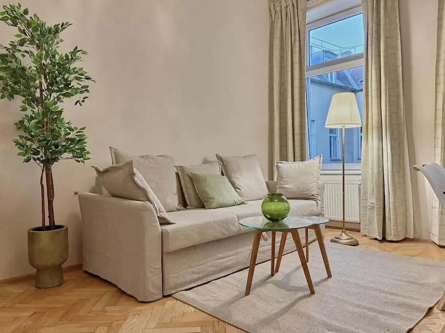 8 Minuten Nach Augarten I 7 Minuten Zur Metro I Wlan Vienna Apartment