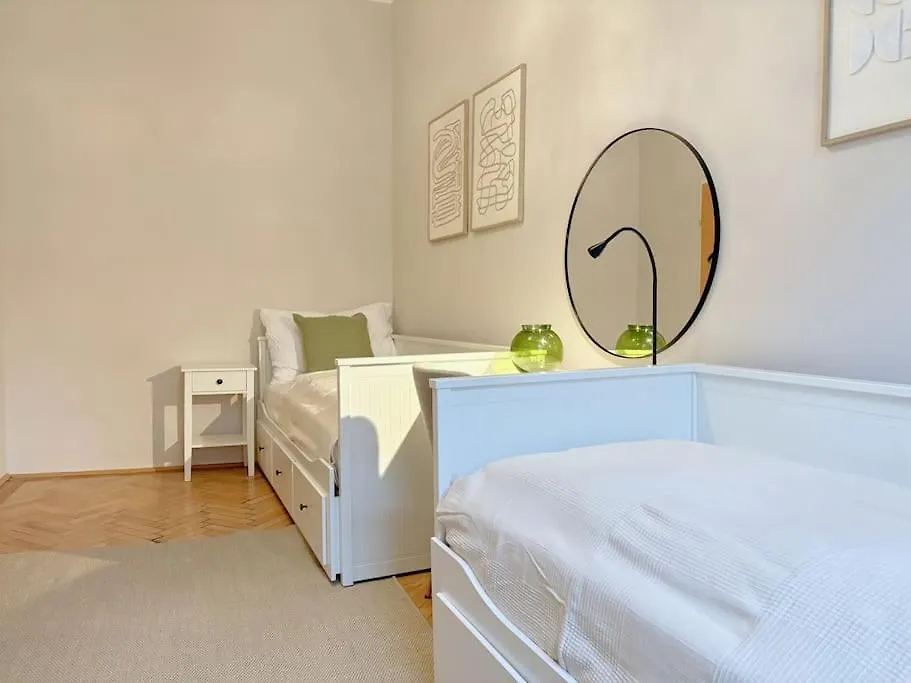 8 Minuten Nach Augarten I 7 Minuten Zur Metro I Wlan Vienna Apartment