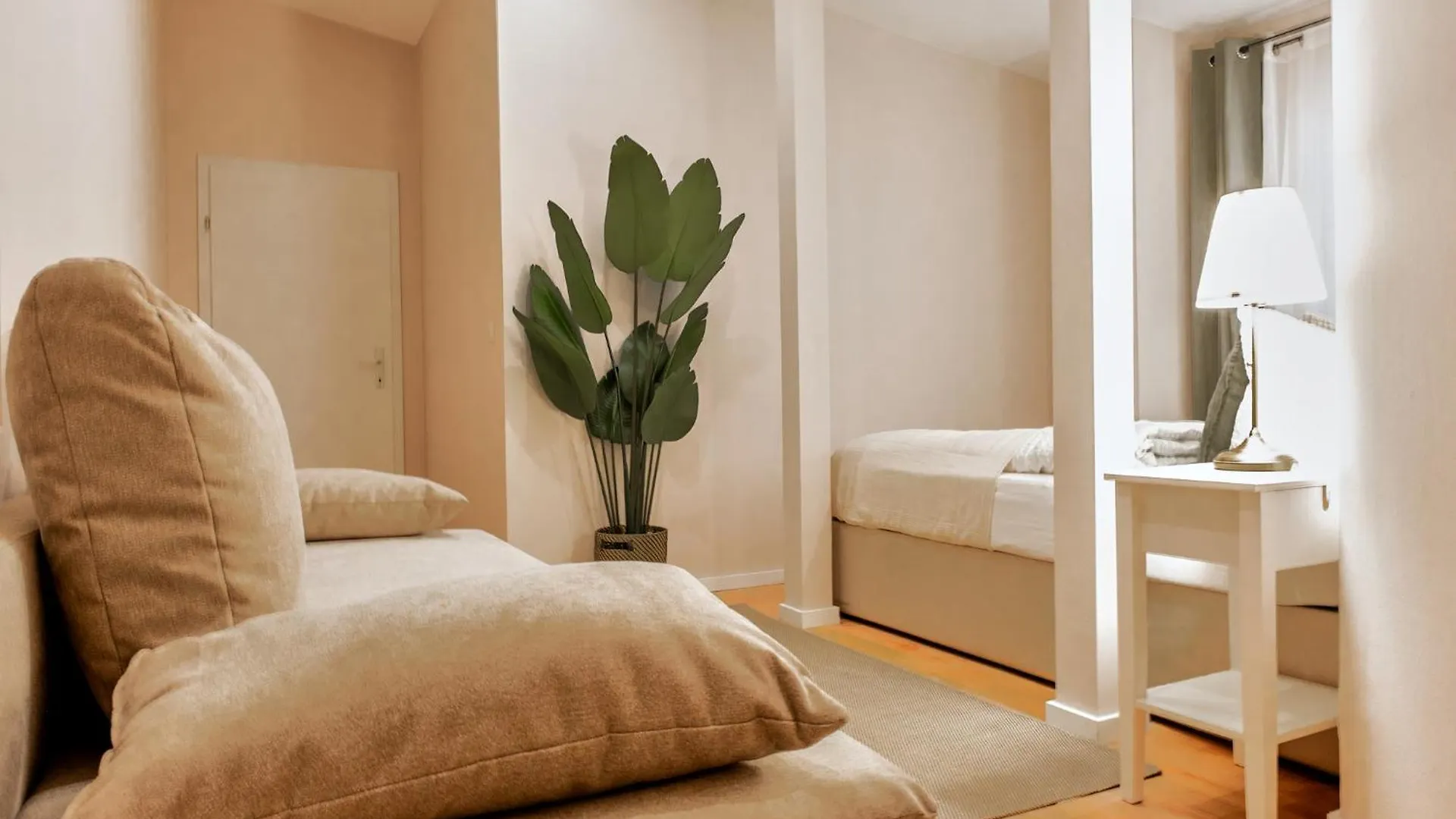 8 Minuten Nach Augarten I 7 Minuten Zur Metro I Wlan Vienna Apartment