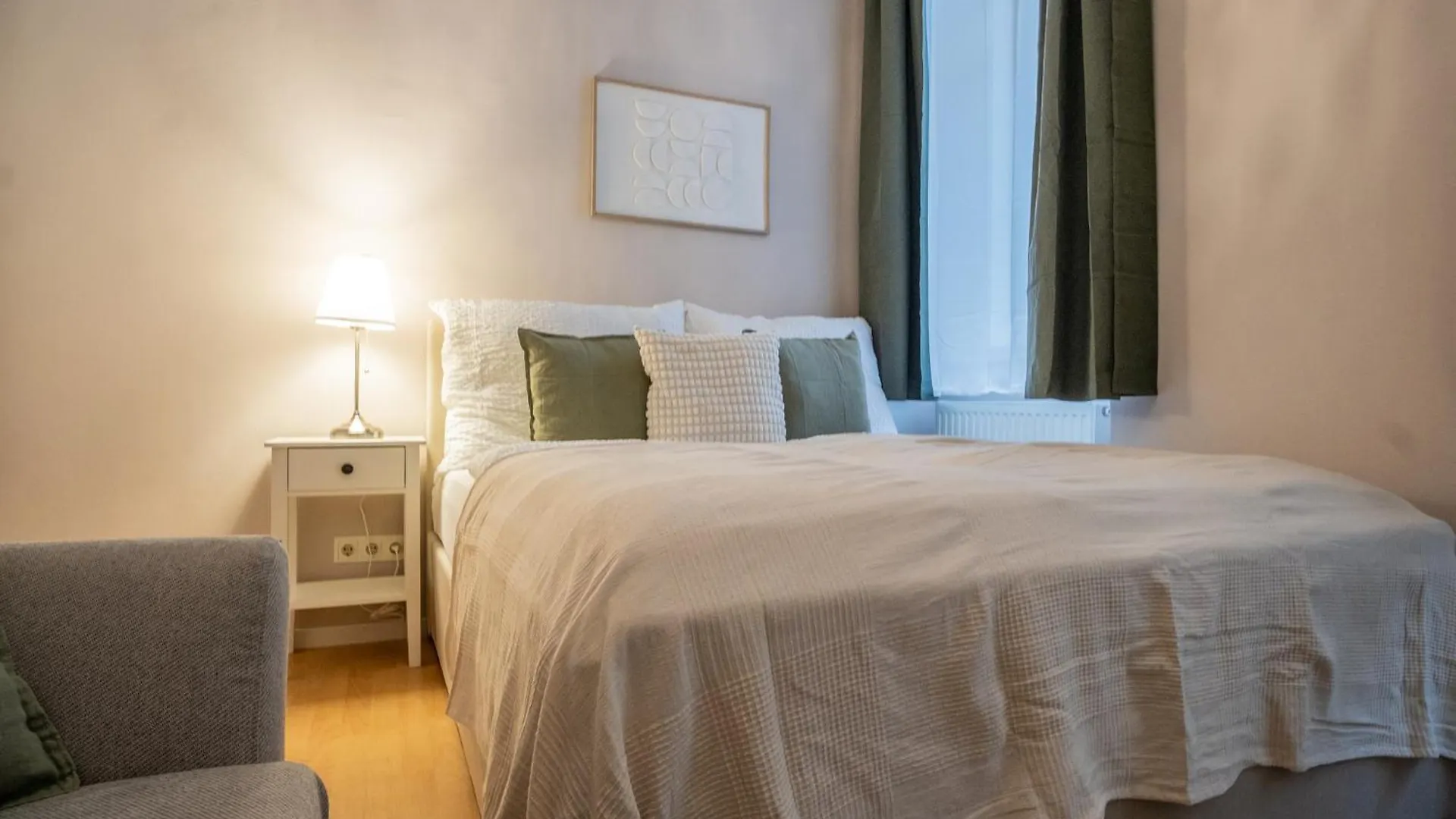 Apartment Stylish Und Zentral I 6 Minuten Zur U4 Friedensbruecke Vienna